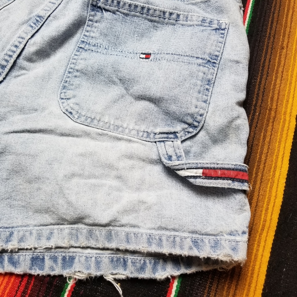 Shorts - Picture 6 of 7